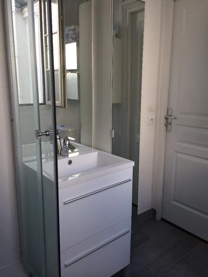 Bergere - * Paris